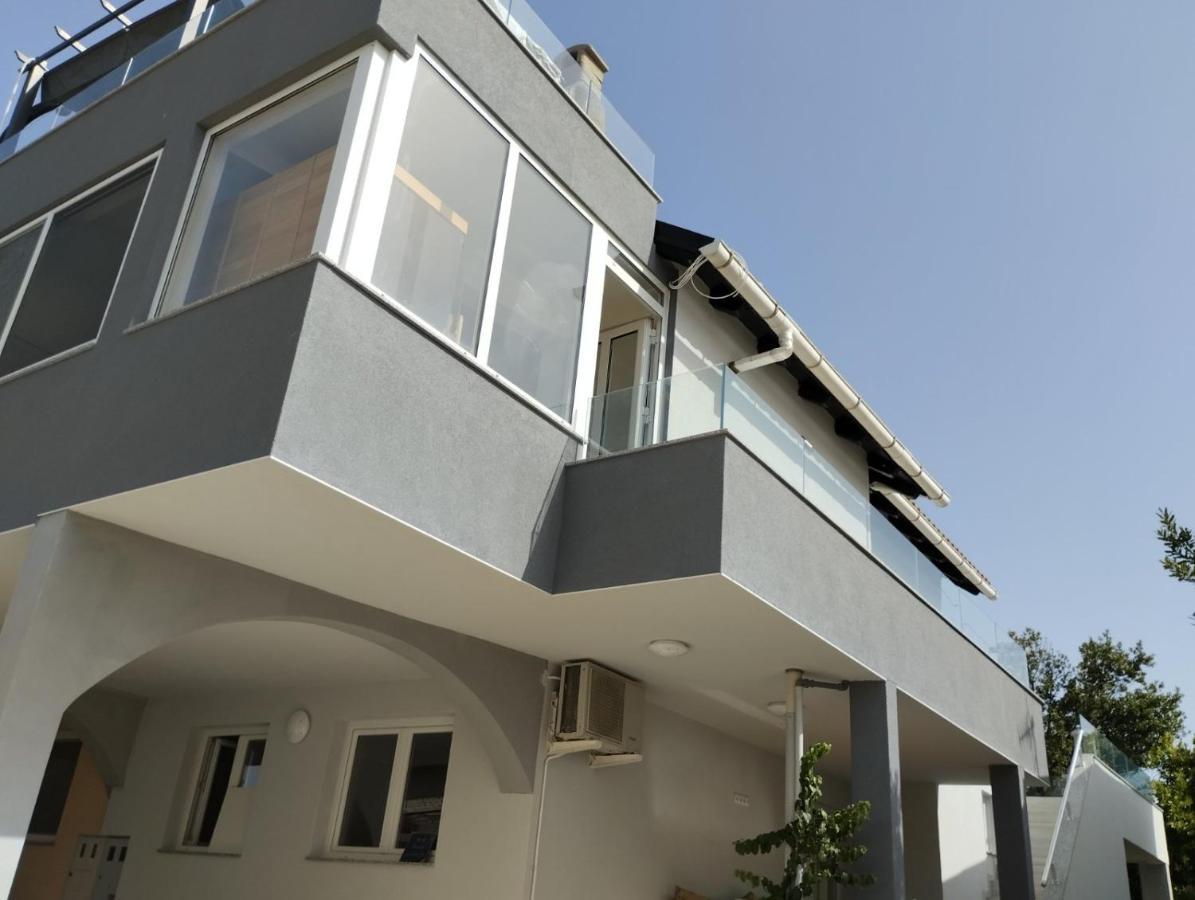 Apartment Sun Vir Exterior photo