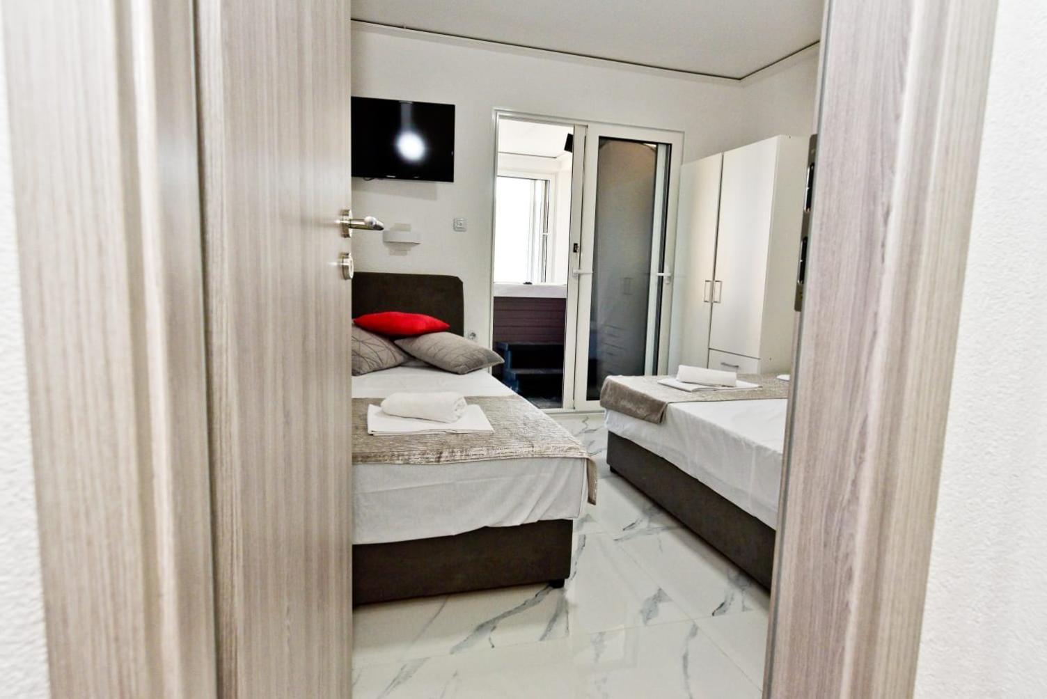Apartment Sun Vir Room photo
